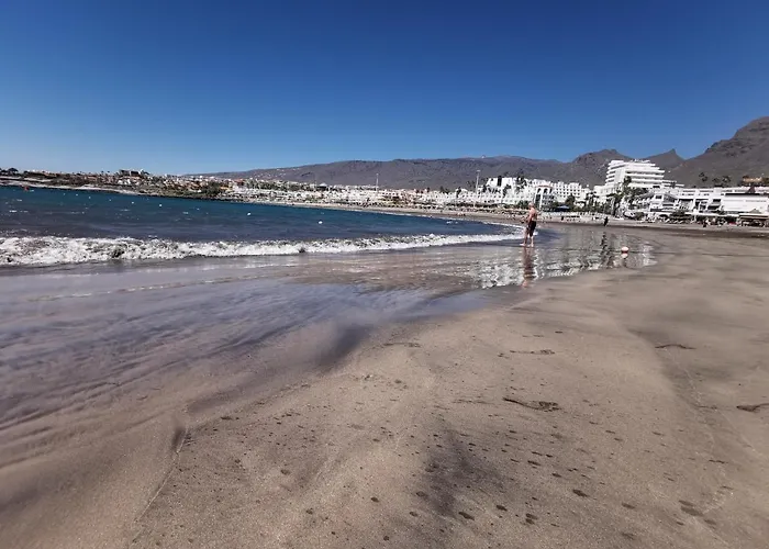 Home2book Dream Blue Coast Sun Fanabe 公寓