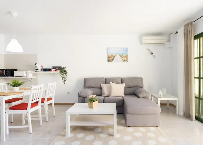 Home2book Dream Blue Coast Sun Fanabe 아파트 *